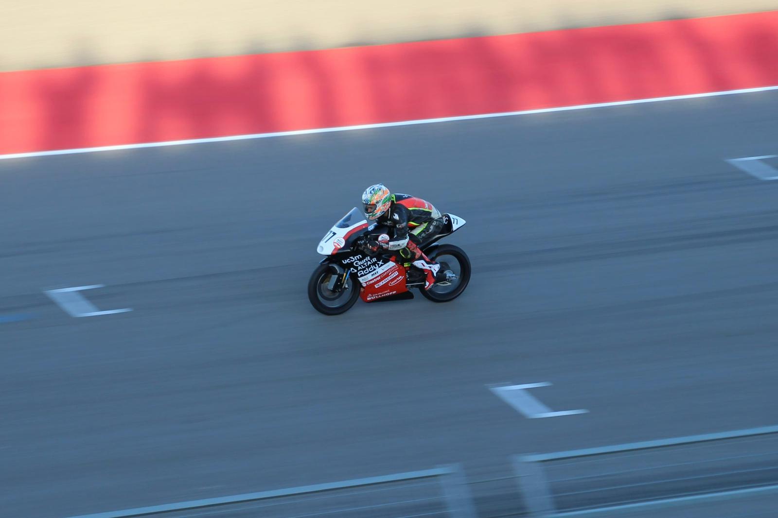 Prototipo MotoMaqLab en el Circuito FIM de MotorLand Aragón